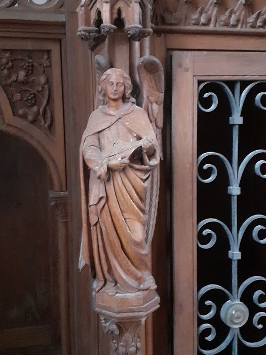 confessionnal, détail