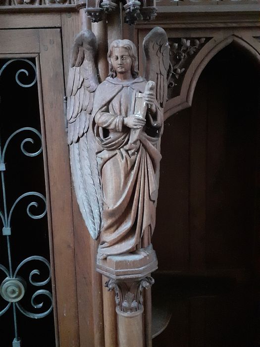 confessionnal, détail