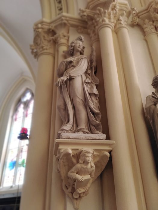 statue : Ange figurant l'Espérance