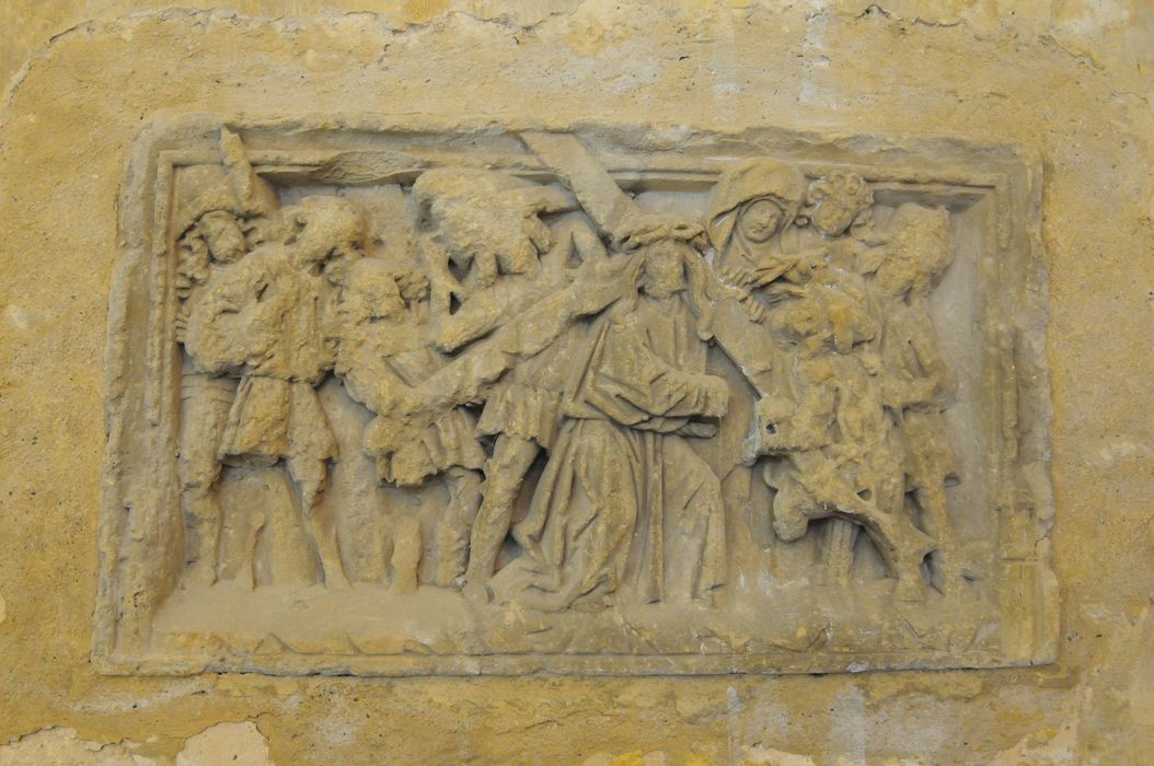 bas-relief : Montée au Calvaire