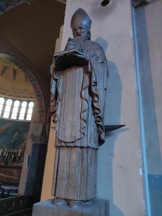 statue : Saint évêque (Saint Martin)