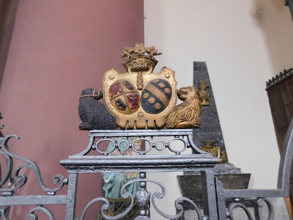 clôture de chapelle, détail