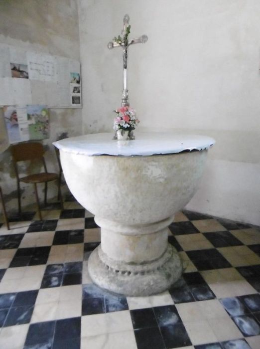 fonts baptismaux (cuve baptismale à infusion)