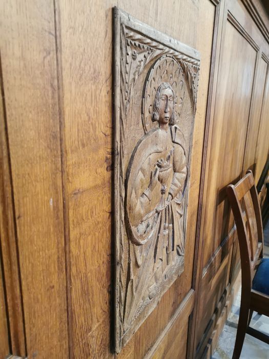 bas-relief : Saint Jean l'Évangéliste - © Ministère de la Culture (France), Collectif Objets – Tous droits réservés
