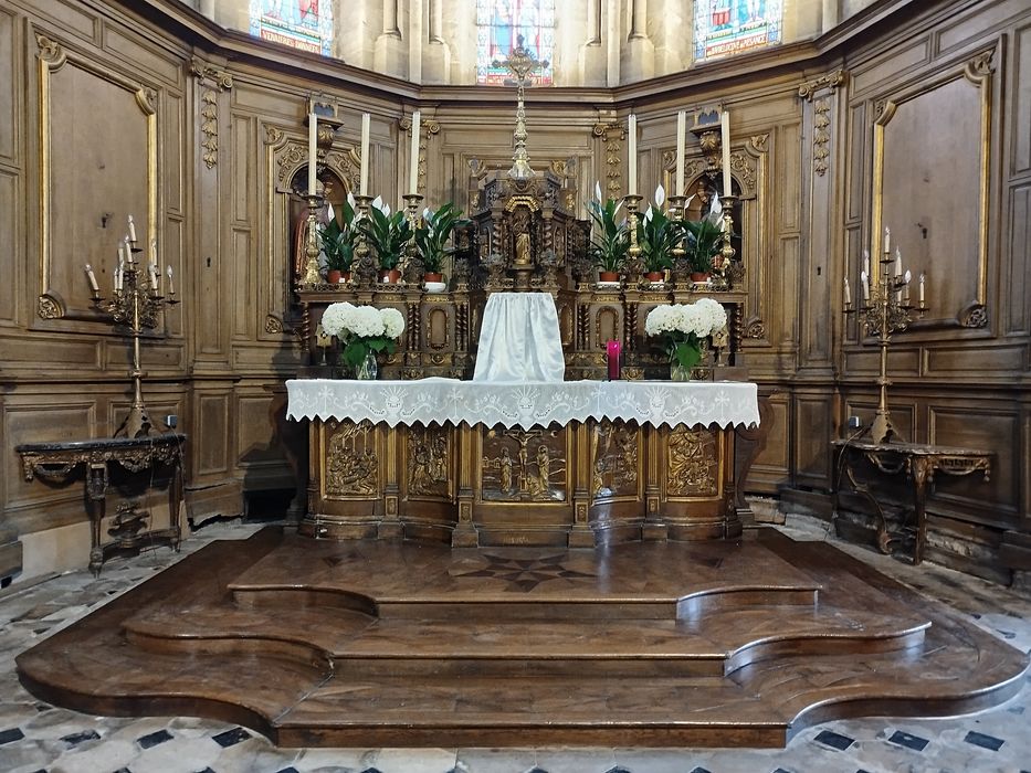 maître-autel, tabernacle