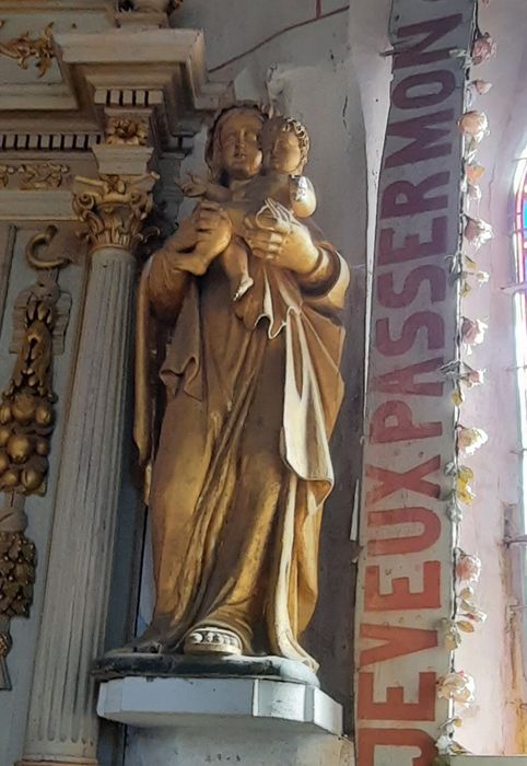 statue : Vierge à l'Enfant