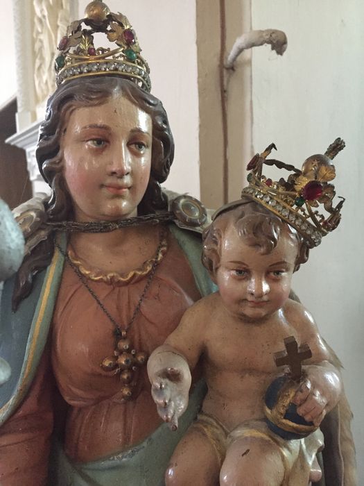 statue : Vierge à l'Enfant, vue partielle - © Ministère de la Culture (France), Collectif Objets – Tous droits réservés