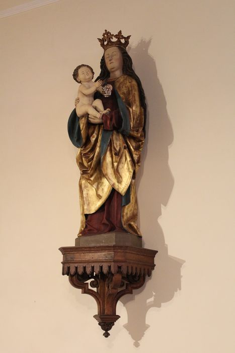 statue : Vierge à l'Enfant