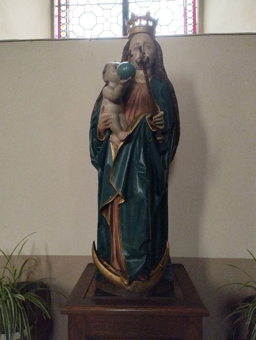 Statue : Vierge à l'Enfant