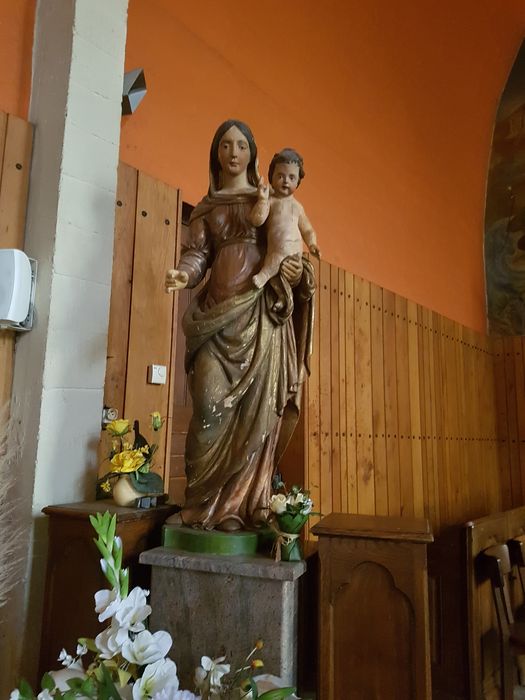 statue : Vierge à l'Enfant