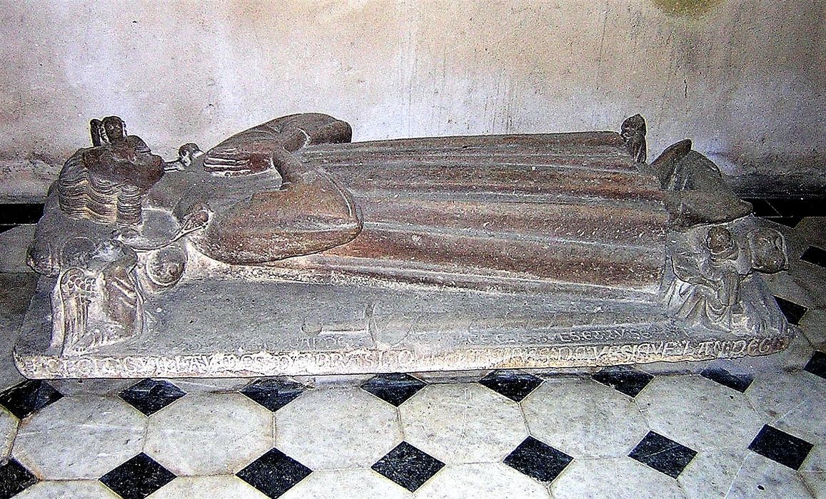 tombeau : gisant de Guillaume de Brazey