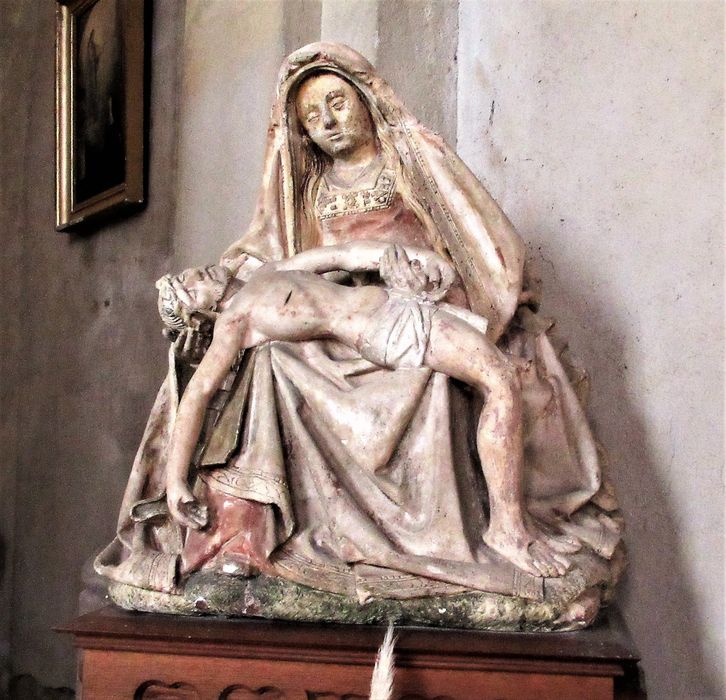 groupe sculpté : Vierge de Pitié