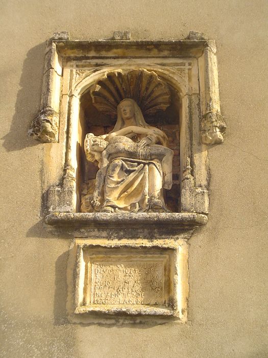 groupe sculpté : Vierge de Pitié
