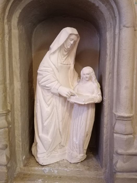 groupe sculpté : Sainte Anne et la Vierge