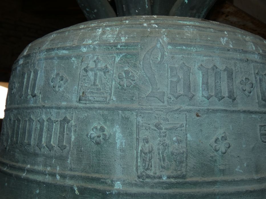 cloche, détail de l’inscription