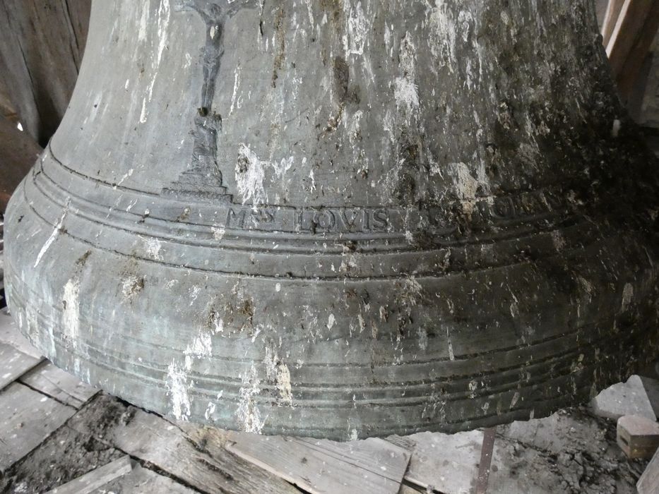 cloche, détail de l’inscription