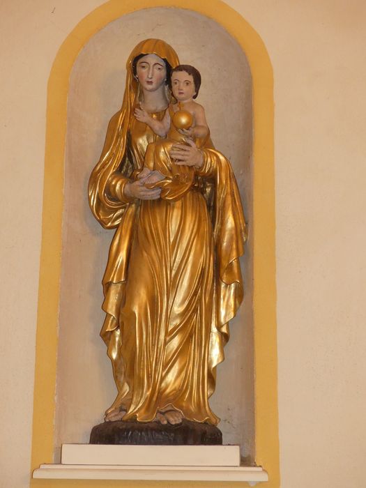 statue : Vierge et l'Enfant