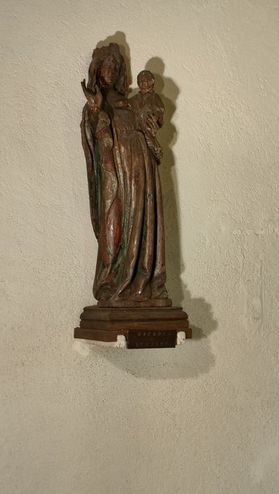 statue : Vierge à l'Enfant