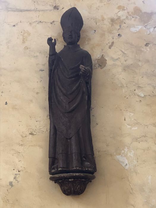 statue : Saint Brice