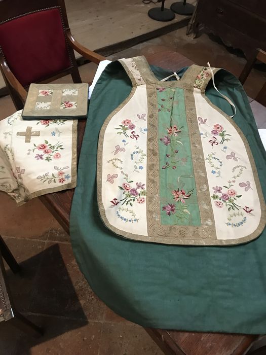 chasuble