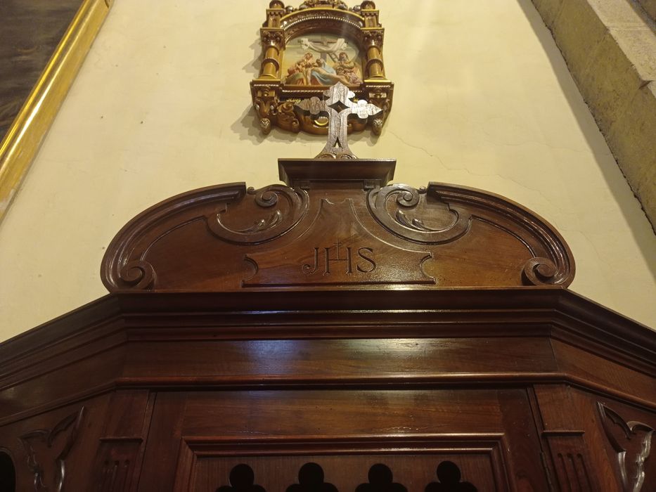 confessionnal, détail