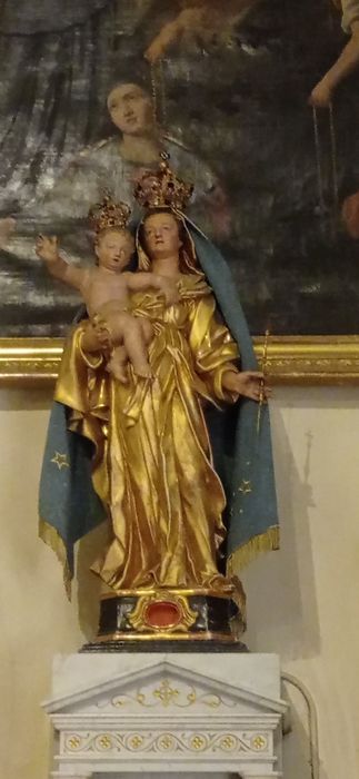 statue : Vierge à l'Enfant