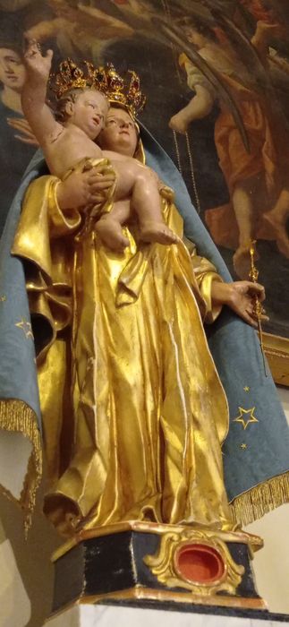 statue : Vierge à l'Enfant