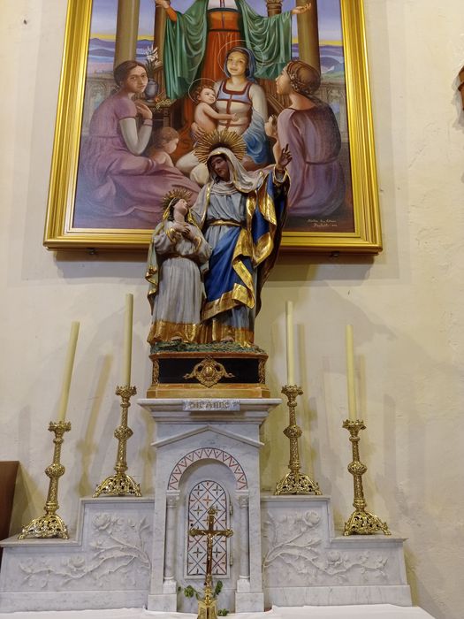 groupe sculpté : Sainte Anne enseignant la Vierge