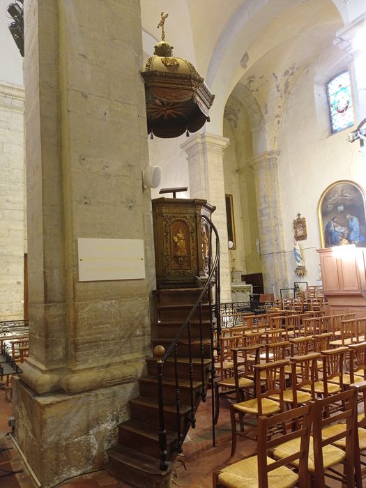 chaire à prêcher, vue partielle