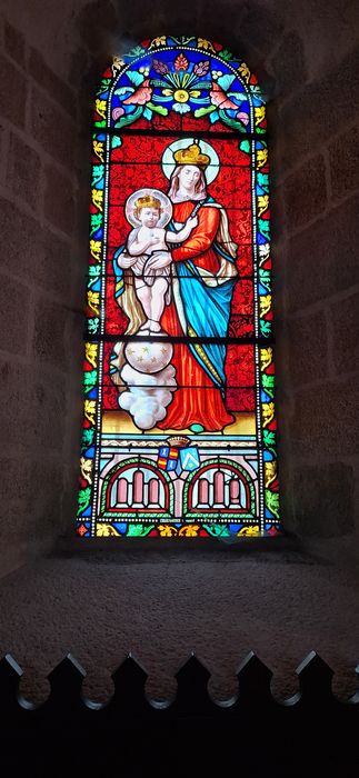 verrière : Vierge à l'Enfant dite Notre-Dame des Victoires (baie 3)