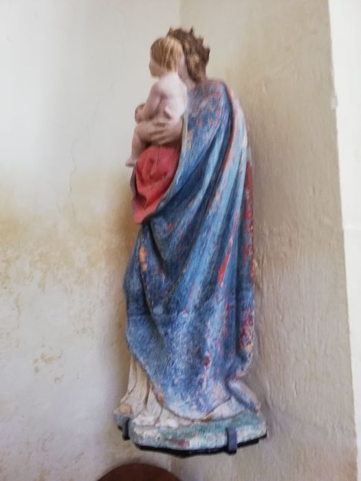 statue : Vierge à l'Enfant