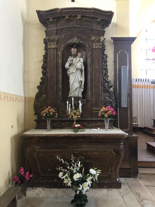 autel latéral, retable