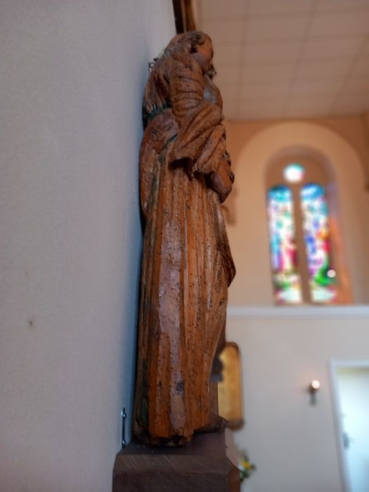 statue : Vierge du Calvaire