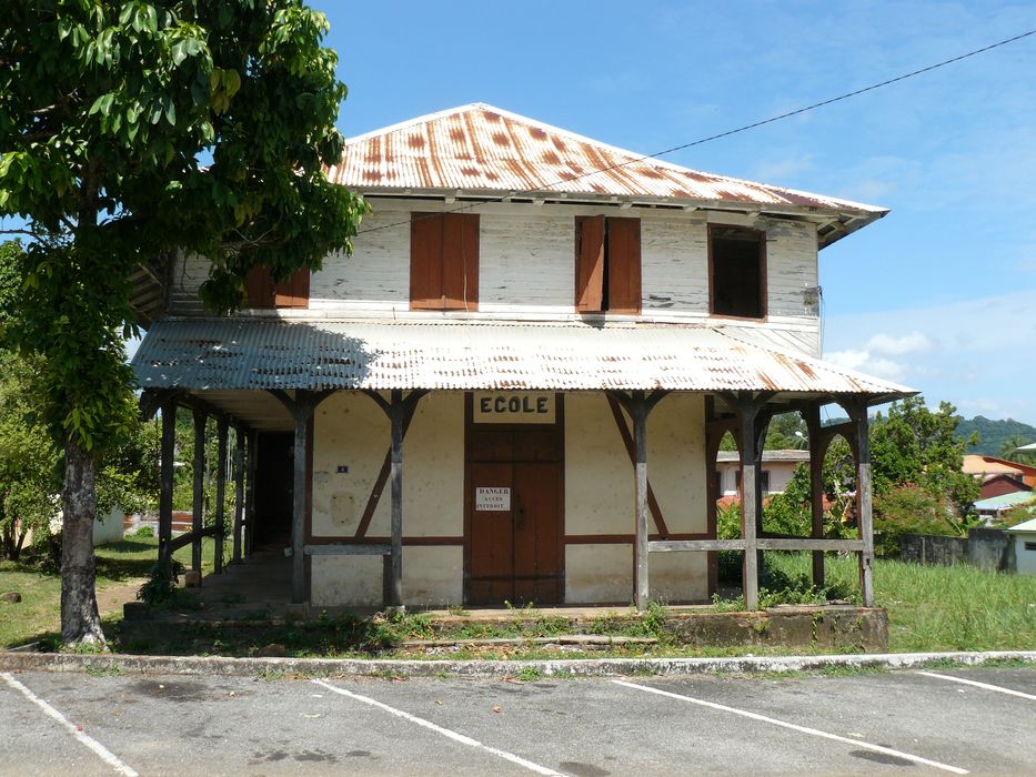 façade sur rue