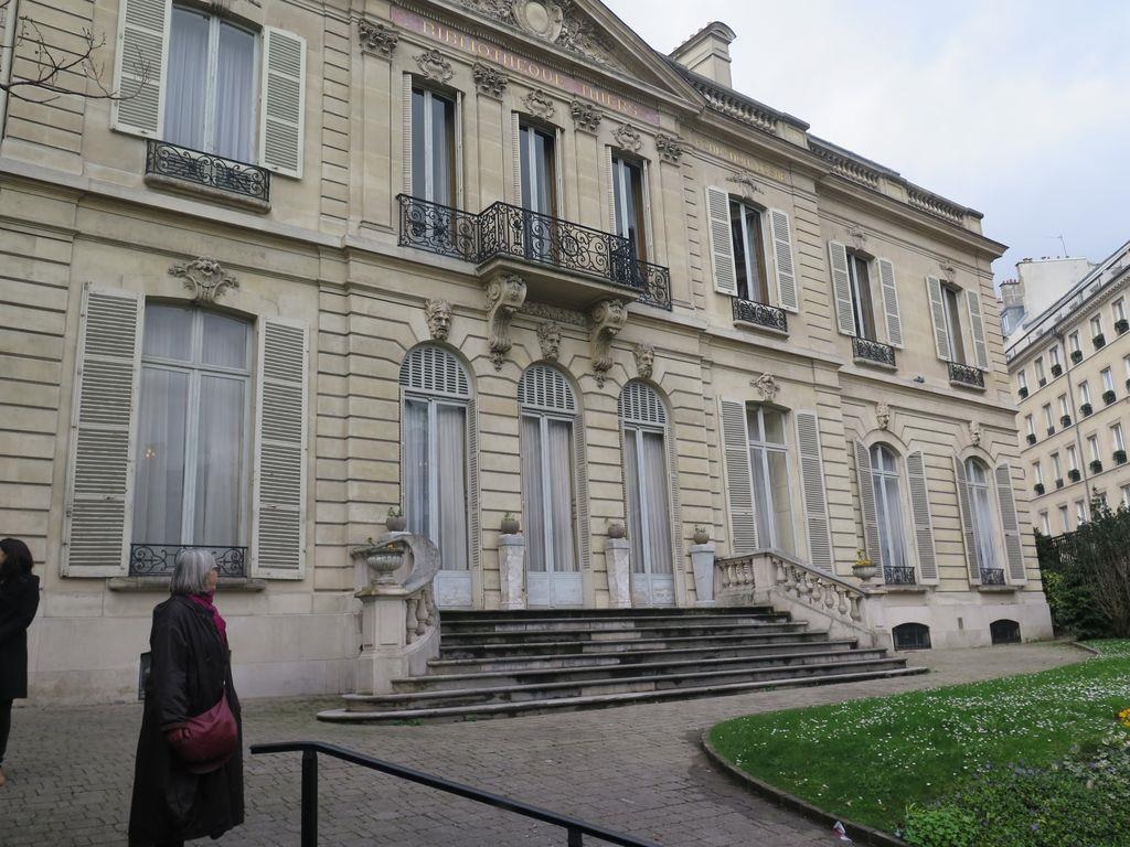 Détails de la façade antérieure