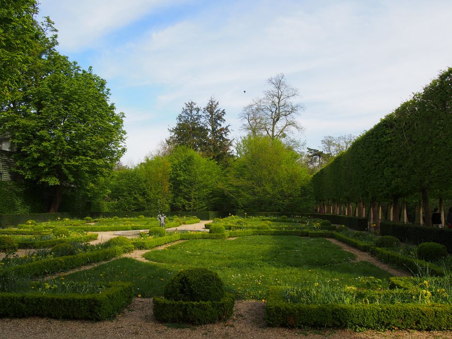 Domaine départemental de Sceaux : Parc, vue générale d'un parterre