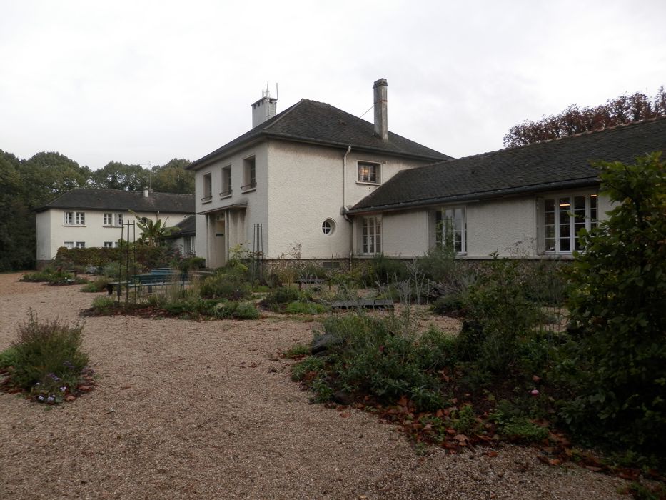 bâtiments de l'Ecole