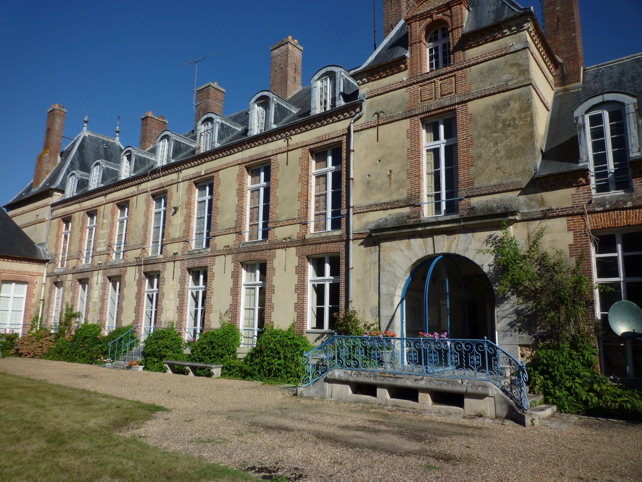 Château de Pontchartrain (également sur commune du Tremblay-sur-Mauldre)