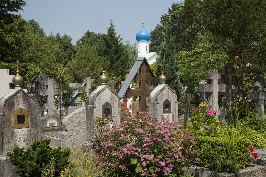 vue partielle des tombes orthodoxes