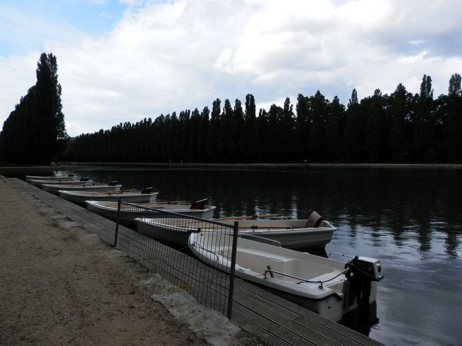 grand canal, ponton et canotage