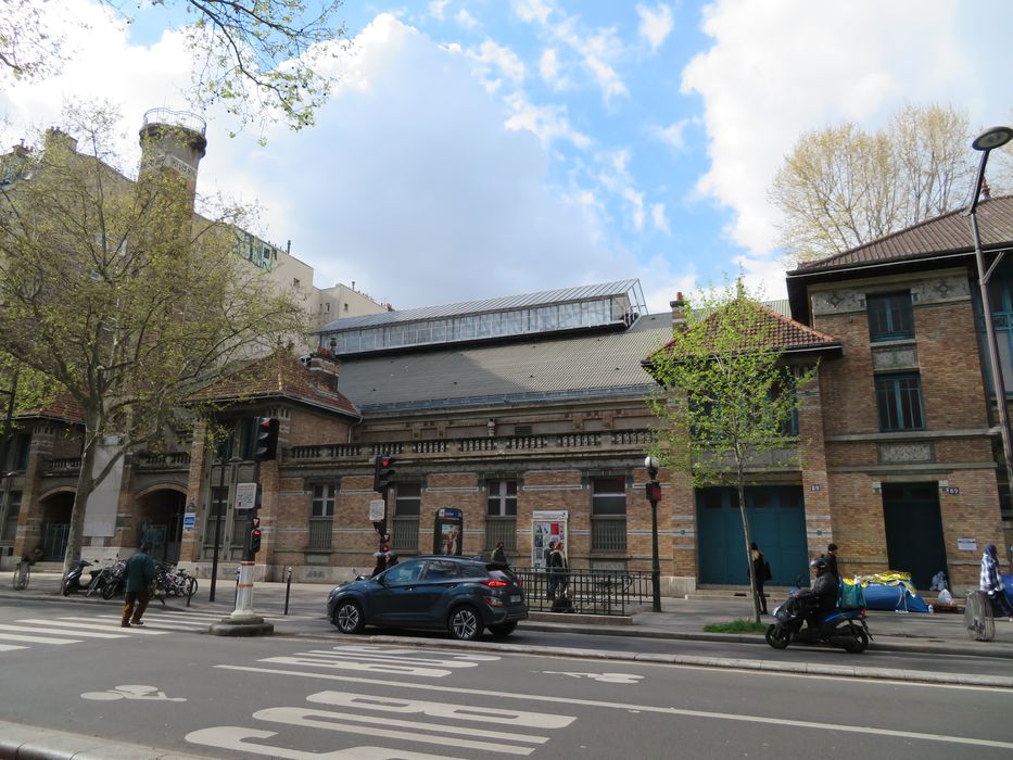 façade principale sur l'avenue Jean Jaurès