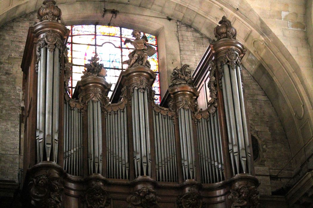 orgue de tribune, vue partielle