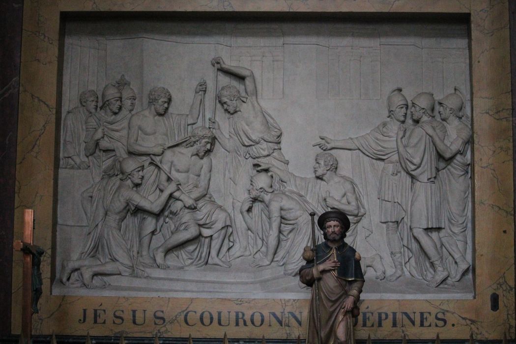 Bas-relief : Jésus couronné d'épines