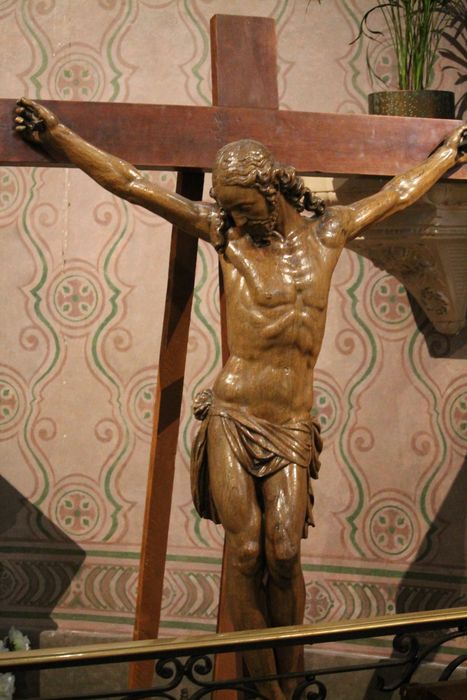 statue : Christ en croix - © Ministère de la Culture (France), Direction Régionale des Affaires Culturelles d'Île-de-France – Tous droits réservés