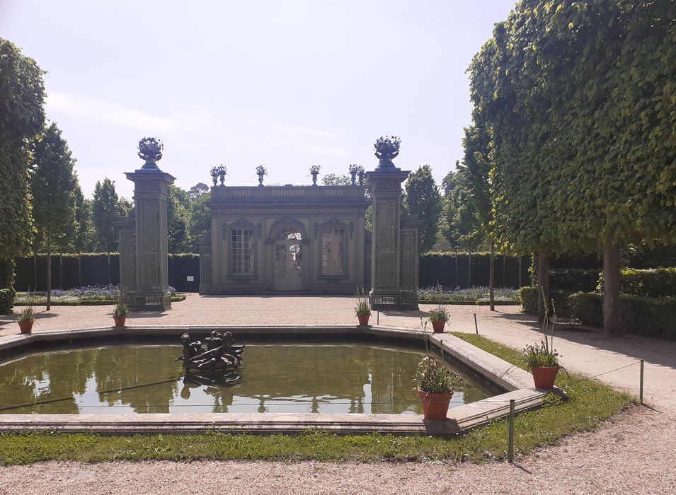 borderies devant le Grand Trianon