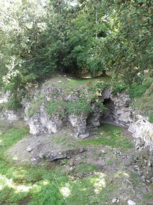 parc, abords de la grande cascade