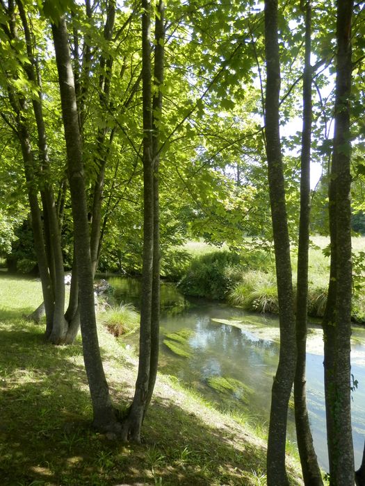 parc, berges de la rivière Juine