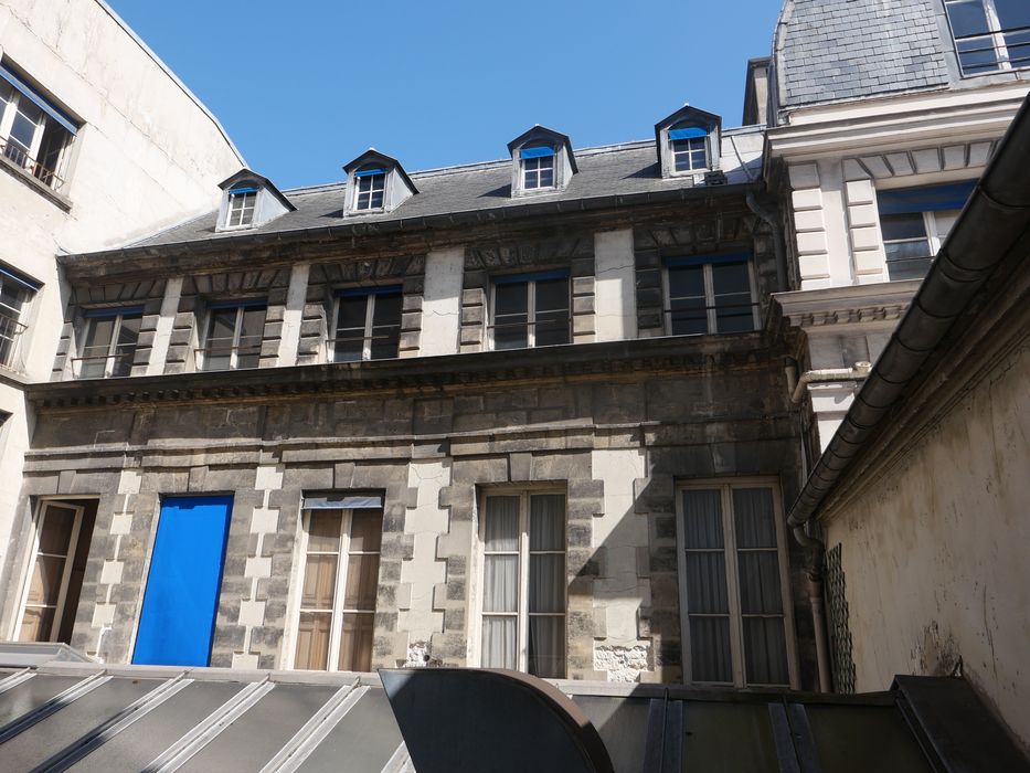 corps principal, vue partielle de la façade sud