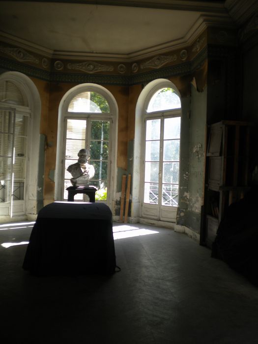 salle de billard, vue partielle