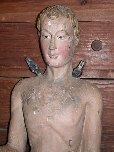 Partie supérieure de la statue.
